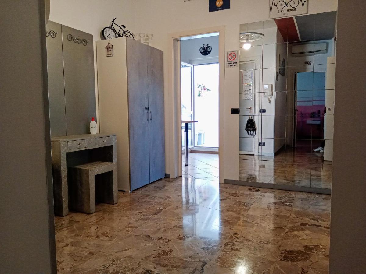 Bike House "Silver" Сериате Экстерьер фото
