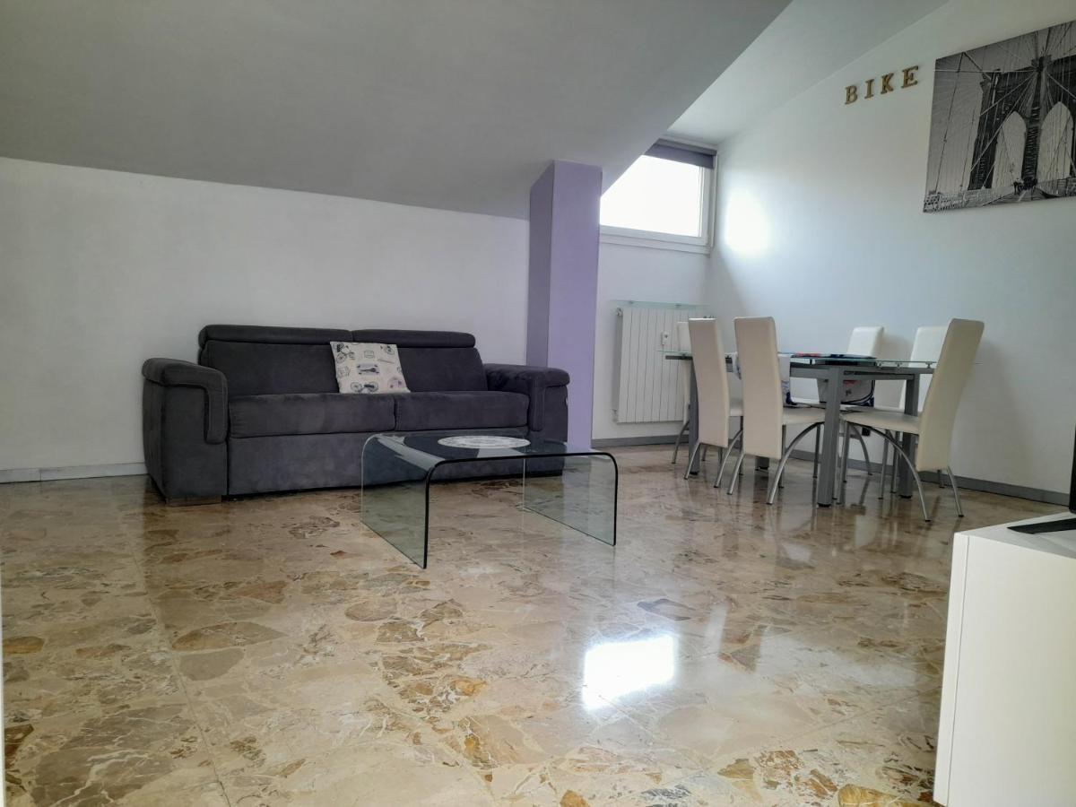 Bike House "Silver" Сериате Экстерьер фото
